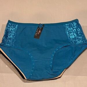 Rose Intimate Set of 4️⃣  Lace Women's Briefs